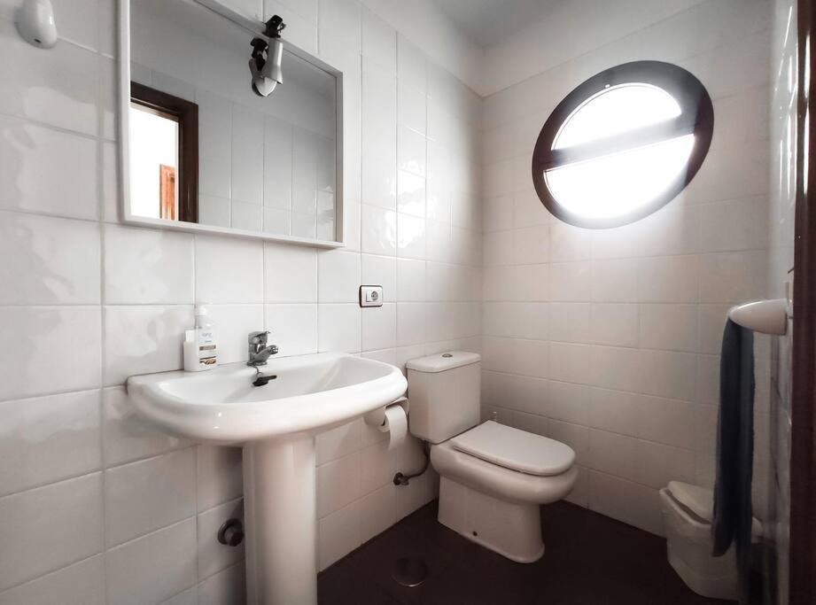 Duplex In Quiet Zone, Next To Sea, Fast Wifi Apartment El Medano  Luaran gambar